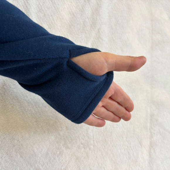 Athleta Pullover Dark Blue Cozy Karma Asymmetrical Zip Fleece Sweatshirt Size M - Picture 10 of 13